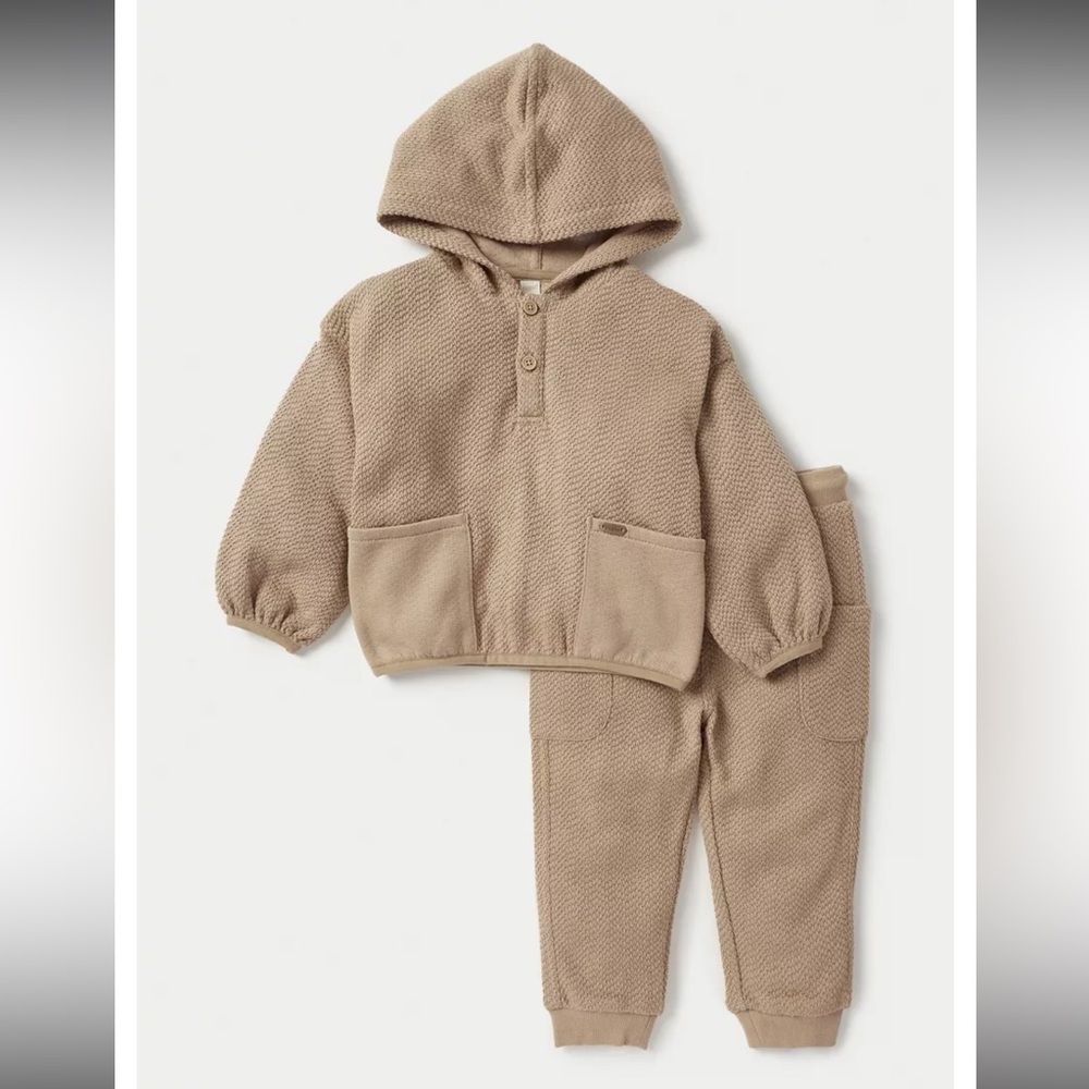 Giggles Cozy Tan Hooded Sweater and Pants Set 2-3T